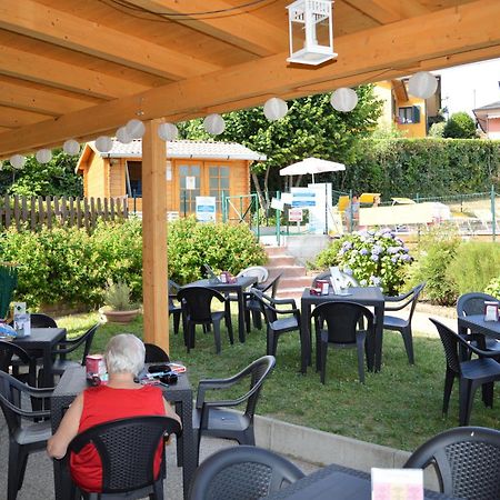 Camping Royal Pettenasco Εξωτερικό φωτογραφία