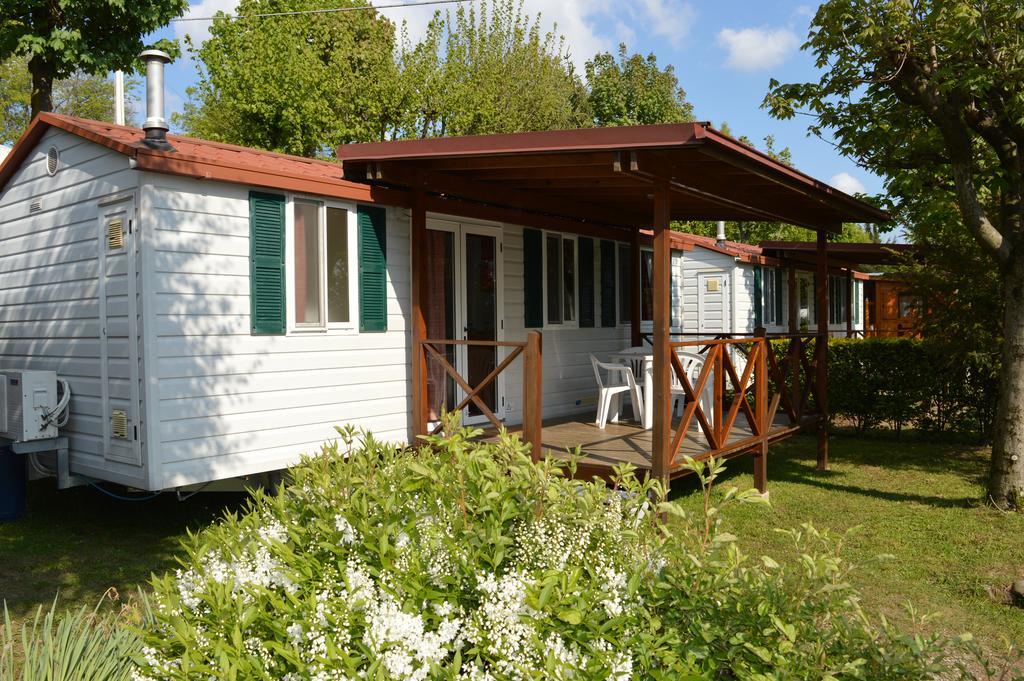 Camping Royal Pettenasco Εξωτερικό φωτογραφία